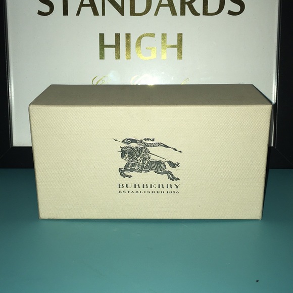 Burberry Gun Grey Polarized Sunglasses - Picture 1 of 6